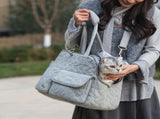 White cat carrier bag, cat transportation, quilted cat carrier, cat travel, pet care, cat supplies, V1106-135-BLA-22778