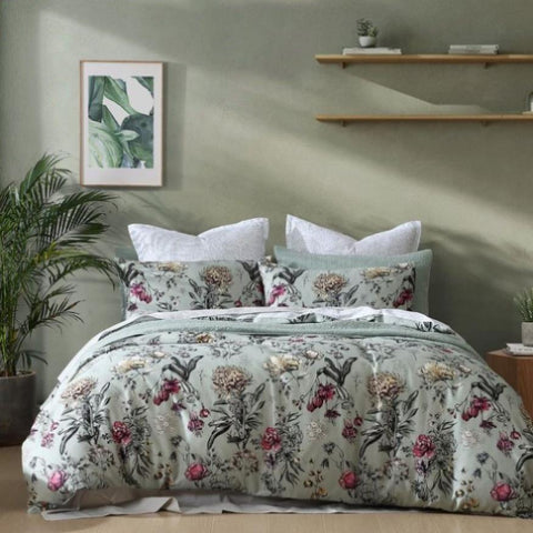 Logan and Mason 250TC Botanical Coast Sage Cotton Sateen Quilt Cover Set Queen V442-LED-QUILTCS-BOTANICAL-COASTSAGE-QS