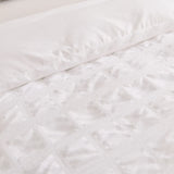 White Montreux Paisley Quilt / Doona / Duvet Cover set V745-AQ082096Q3