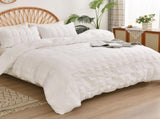 White Montreux Paisley Quilt / Doona / Duvet Cover set V745-AQ082096K3