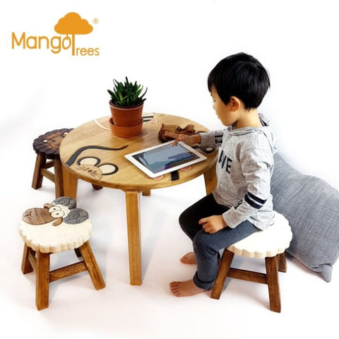 Mix Animal Table + 4 stools Set V574-PLANET-TAMIX-4ST