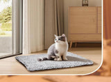 70 x 115 CM Self-Warming Thermal Pet Fluffy Mat with Machine Washable & Removable Zippered Cover V888-ELOSUNG49544