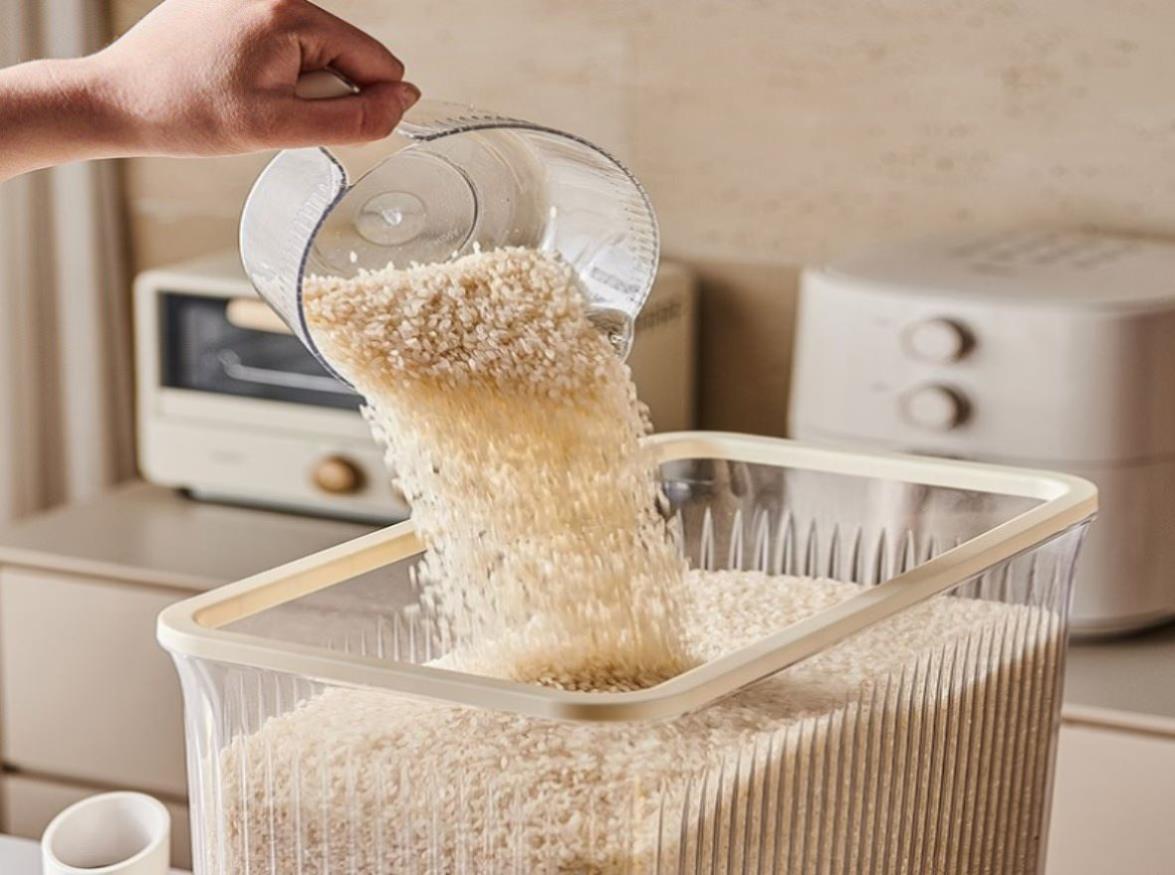 Transparent Cream White Smart Kitchen Rice Dispenser - Automatic Press ...