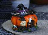 Halloween Witch Pumpkin House Figurine Luminous Resin Pumpkin Statue Crafts Desktop Ornament V1294-YM0717-10351786