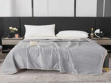 Twin Size Cooling Quilt 60x79 Inches Summer Blanket for All Seasons Soft Polyester Bedspread for V1366-AZ2-W-13000