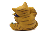 Cat and Dwarf Statue Sitting Cat Decor Figurine Resin Animal Ornament for Home Courtyard Landscape V1294-YM0901-3111240166911