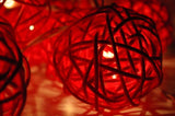 1 Set of Red 5cm Rattan Cane 50 Ball Battery Powered LONG 5m String Lights Christmas Gift Home V382-REDRATTBALLBATT50