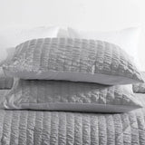 Seersucker Grey Savoy Dahlia Quilt / Doona / Duvet Cover set V745-AQ08380Q3
