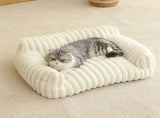 white Comfortable Cat Sofa, Cute and Soft Cat Bed, Cat House Breathable Cat Sleeping Basket, V1106-MSF001