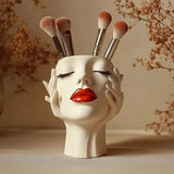 Gazing Muse "Hands-on Beauty" Resin Brush Holder with Sculpted Bust Design.1 Piece Elegant Resin V1106-SZHZSNH001