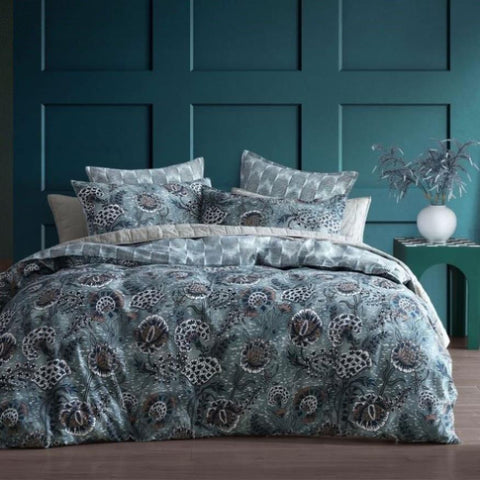 Logan & Mason Cape Conran Teal 250TC 100% Cotton Sateen Quilt Cover Set Super King V442-LED-QUILTCS-CAPECONRAN-TEAL-SK