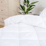 Microfiber/Bamboo Blend, Hypoallergenic & Antibacterial Quilt - King V196-QK200_K