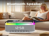 The wooden digital alarm clock features charging and is suitable for bedrooms and bedside tables. It V1192-AZ-W-25186