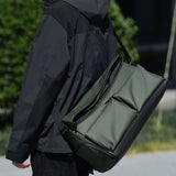 Green Expandable Travel Shoulder Bag - Large Capacity Gym and Duffel Bag with Wet and Dry Separation V888-ELOSUNG57018-2