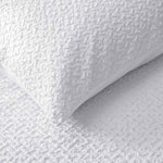 Accessorize Dotty Clip White Jacquard Quilt Cover Set King V442-HIN-QUILTCS-DOTTYCLIP-WHITE-KI