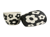 Set 2 Assorted Monochrome Flower Planters w Hole Plug 17cm V637-88736PLN