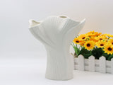 White Elegant Off-White Ceramic Vase - Modern Sculptural Flower Holder with Wide Fluted Opening V888-ELOSUNG27747