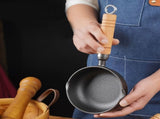Deepened cast iron oil pouring pan mini pan for hot milk and frying eggs V1189-LWWAL-20260327-04672