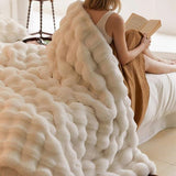 White Luxury Toscana Fleece Rabbit Fur Bubble Blanket, Double-Sided Plush King Size Bedding Set V1102-DSZ-BLK-0018