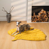 Cozy Leaf-Shaped Pet Mat for Dogs and Cats Multi-Use Plush Sleeping Pad, Warm Blanket, and Crate V1341-ZY-JXTNBF5D-YELLOW