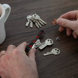 KeySmart Orginal - Compact Key Holder and Keychain Organiser - Red Forged Carbon V398-KS019-RFC