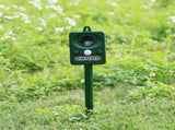 Ultrasonic Animal Repeller. Solar Animal Repellent. with Flashing LED Light and Alarm to expel Cats, V1192-AZ-W-11137