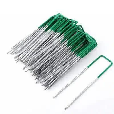 Artificial Grass Roll Pegs / Fake Grass Galvanized Metal Pegs with Green Top 100 Pieces V637-DP1220543-100