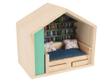 Miniature Bookshelf Handmade Wooden House Model with Small Pillows Funny Mini Bookshelf Ornament for V1294-YM0901-3115240127511
