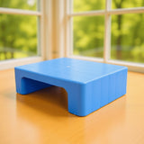 Stable Flat Surface Blue Plastic Pallet for Basement and Warehouse Storage V1369-AZ3-W-13192