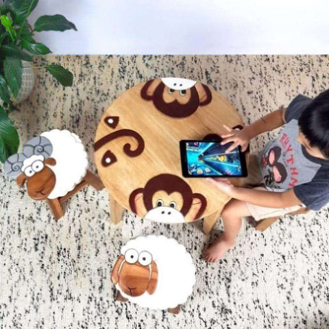 Monkey Table + 2 Stools Set V574-PLANET-TAMO-STRA-STSH