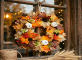 Christmas decorative wreath45 cm in diameter, adorned with white pumpkins, pinecones, and maple V888-ELOSUNG56814