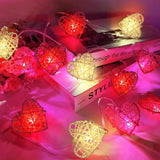 20 Red and White 3D Hollowed Rattan Heart-Shaped 3M String Fairy Lights, Battery Indoor & V382-REDWHHRTRATTBATT20
