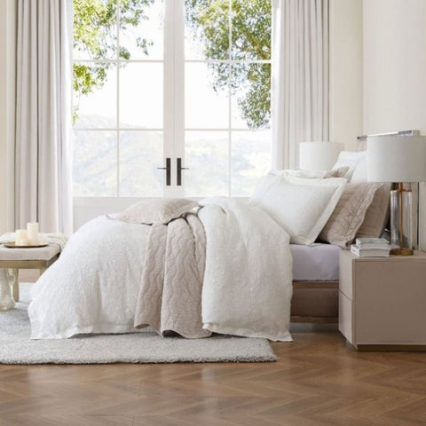 Private Collection Marbella Ivory 100% Cotton Matelasse Quilt Cover Set Queen V442-LED-QUILTCS-MARBELLA-IVORY-QS