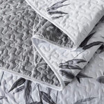 Finely Quilted Bedspread and Pillowcases Set: A Blend of Art and Comfort - Queen size V745-MAC080392Q13U