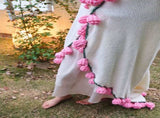 Hand-Crocheted Rose Round Blanket A versatile romantic gift that brightens everyday warmth. V1232-MGHT010