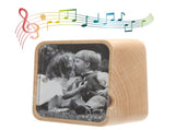 Music Box Gravity Sensor Wooden Photo Frame Musical Box for Home Decoration Christmas Gift V1294-YM0901-3115210003011