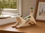 Figurine, Stretch Resin Christmas Statue with Holly Berry, Cute Sculpture Tabletop Decor for Home V1370-AZ4-24096
