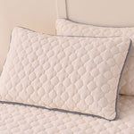 SOGA 2X Beige 138cm Wide Mattress Cover Thick Quilted Fleece Stretchable Clover Design Bed Spread BCOVER7004X2