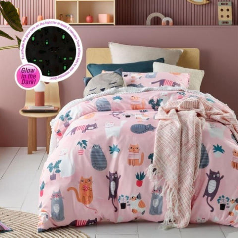 Happy Kids Miaow Glow in the Dark Quilt Cover Set Double V442-HIN-QUILTCS-MIAOW-PINK-DS